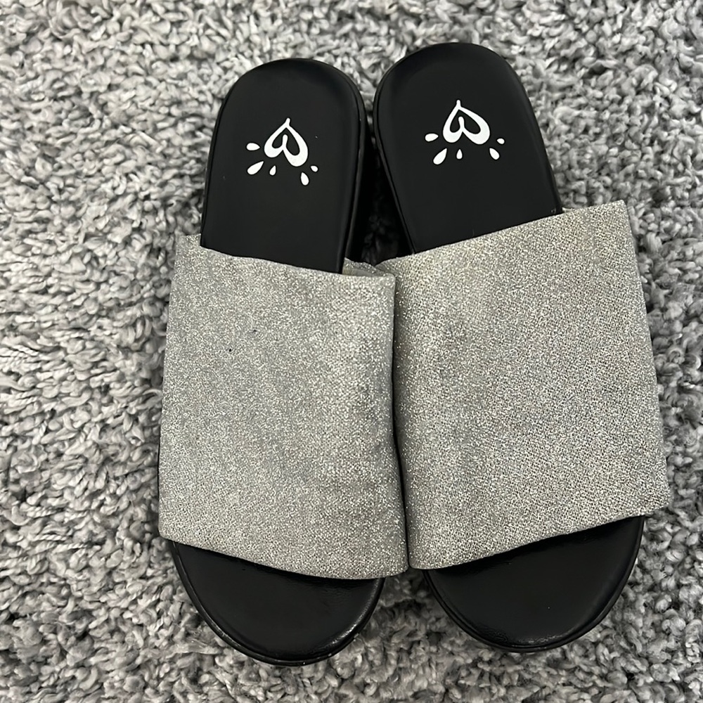 Silver and black justice shoes size 2 in kids
